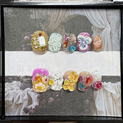 Chic Floral Press-On Nails